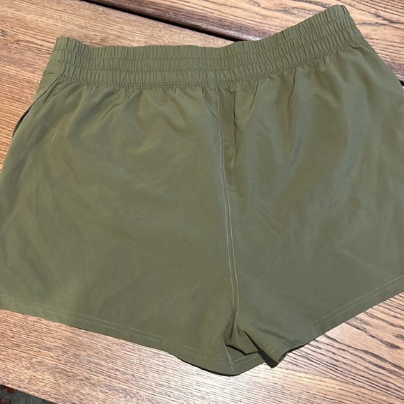 SO side slit running short size XL - Picture 2 of 4